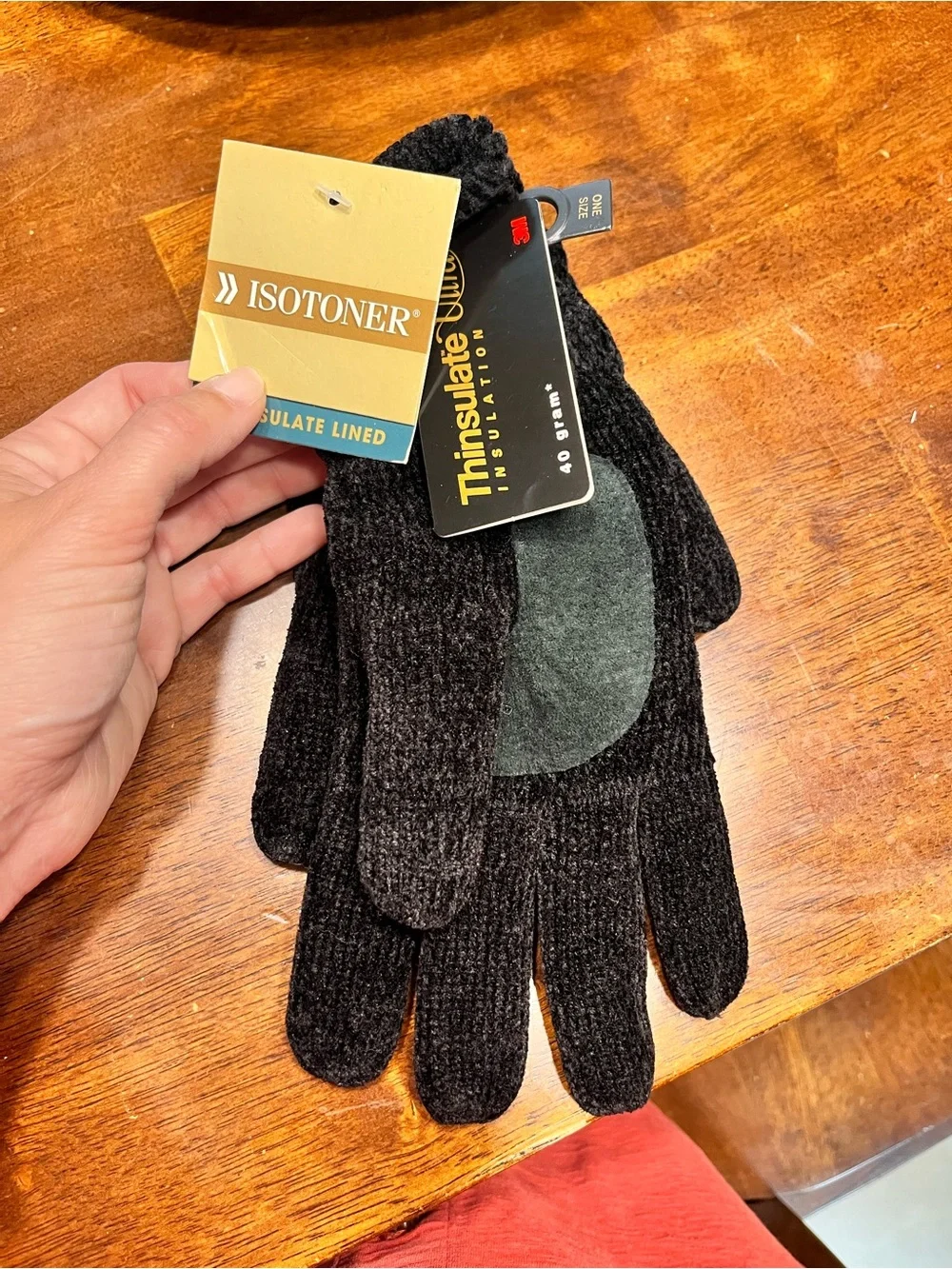 VTG 2003 Isotoner thinsulate women’s gloves NWT black one size
